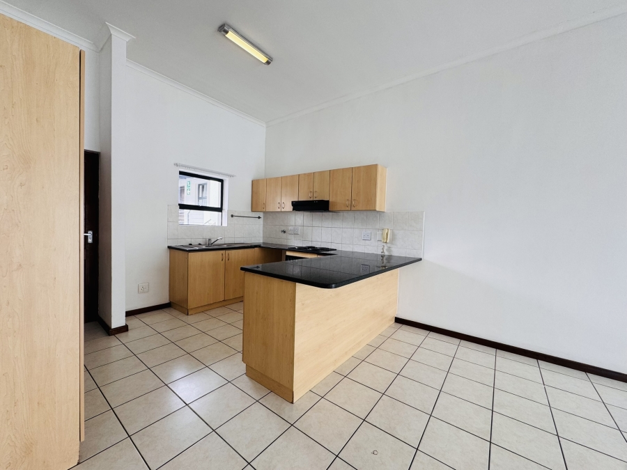 2 Bedroom Property for Sale in Admirals Park Western Cape